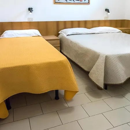 N240 - Numana, Deliziosa Taverna Quadrilocale Con Giardino E Piscina Casa Petromilli