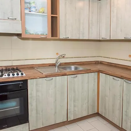 N240 - Numana, Deliziosa Taverna Quadrilocale Con Giardino E Piscina Casa Petromilli