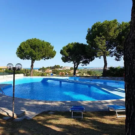 Apartament N240 - Numana, Deliziosa Taverna Quadrilocale Con Giardino E Piscina