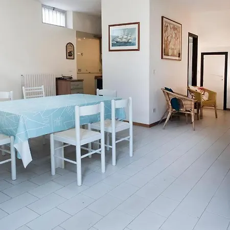 N240 - Numana, Deliziosa Taverna Quadrilocale Con Giardino E Piscina Casa Petromilli